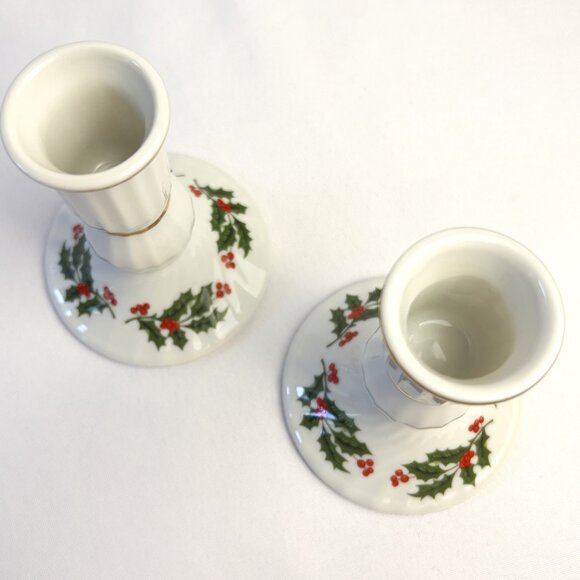 Kashima Vintage Christmas Holly Candleholders 1960s Porcelain Gold Trim Japan - Picture 5 of 7